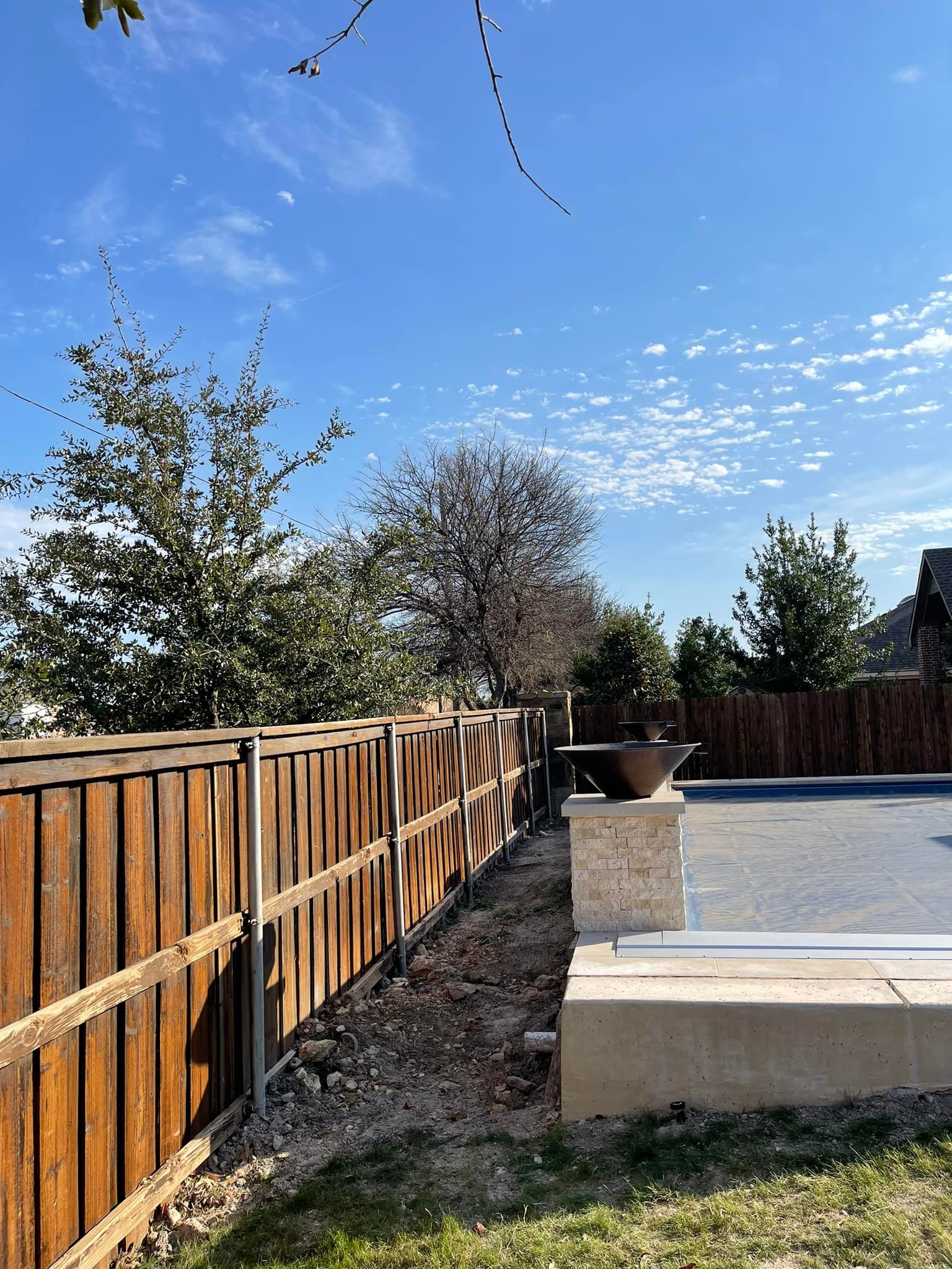 After: fenceline cleared and clean